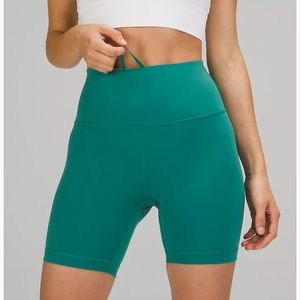 Lululemon High Rise biker short